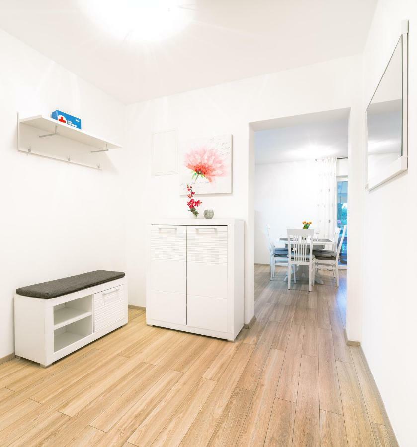 Vila Vodice Apartment ภายนอก รูปภาพ