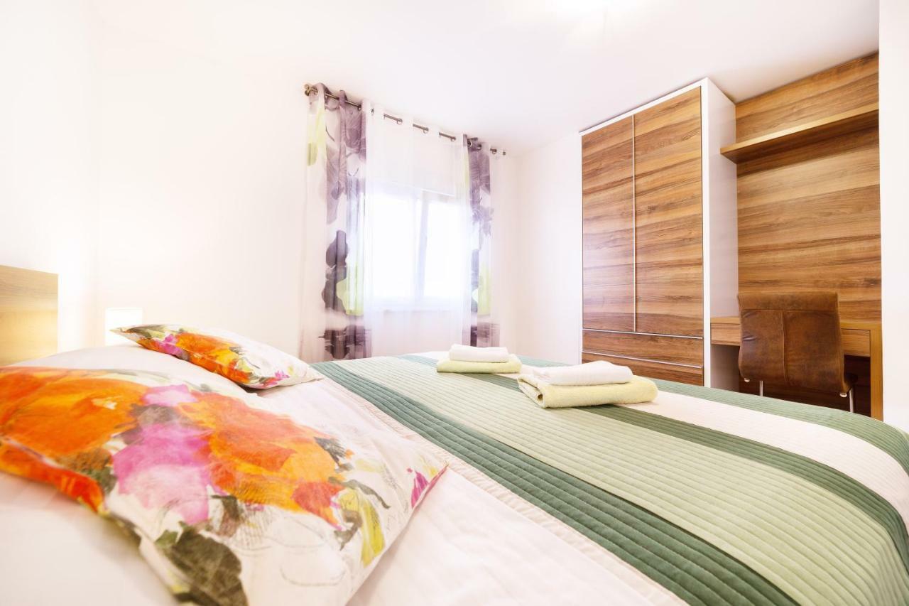 Vila Vodice Apartment ภายนอก รูปภาพ