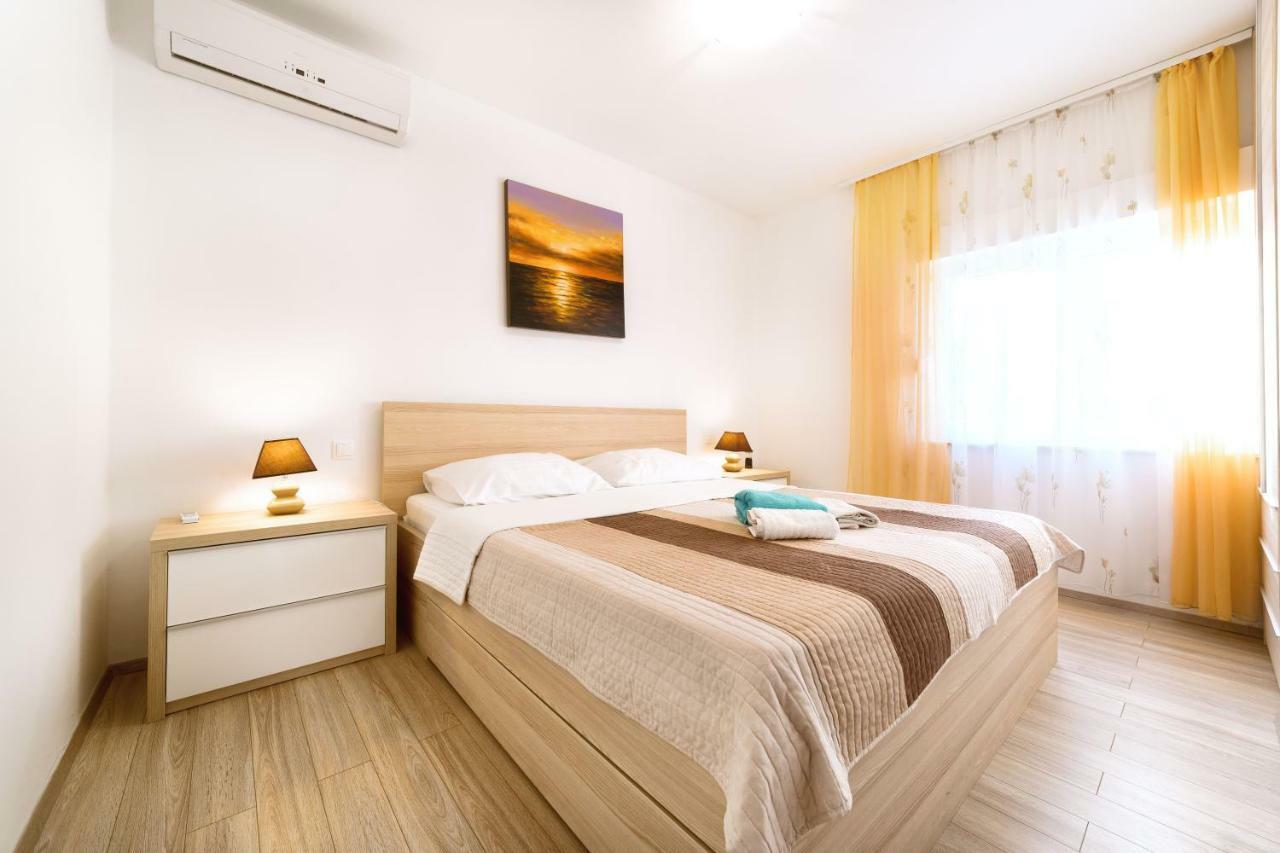 Vila Vodice Apartment ภายนอก รูปภาพ